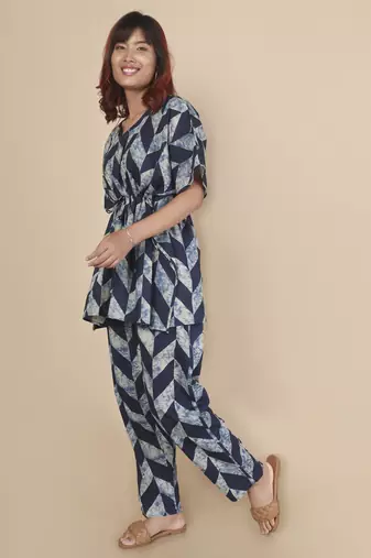 Blue geometric printed cotton kaftan co-ord set for women
