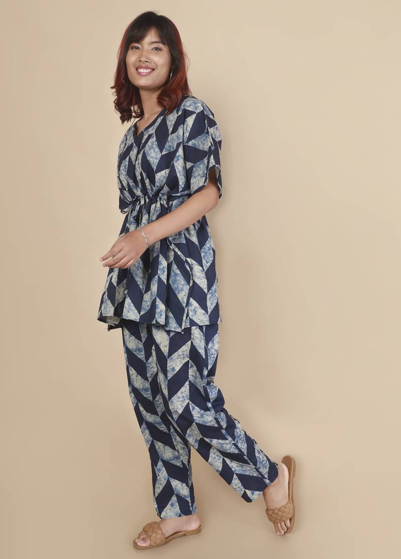 Blue geometric printed cotton kaftan co-ord set for women