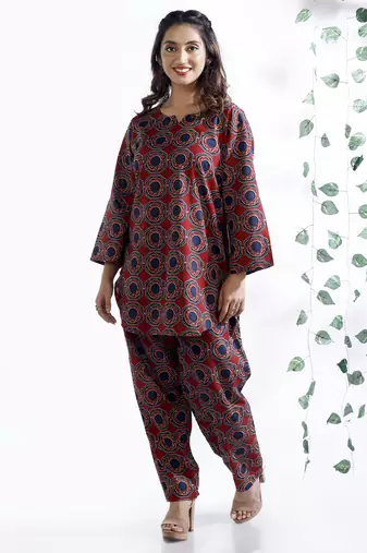 Red everyday wear cotton co-ord set for women