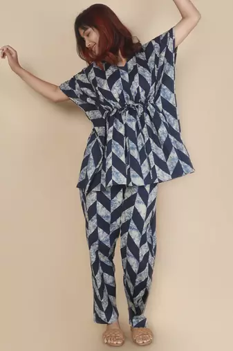 Blue geometric printed cotton kaftan co-ord set for women