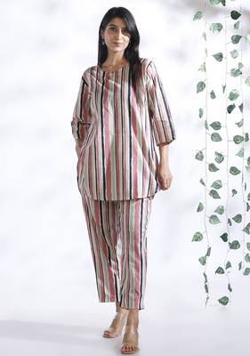 Pink everyday wear cotton co-ord set for women 5