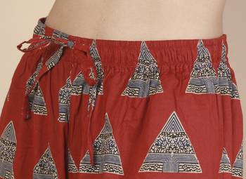 Red geometric printed cotton kaftan co-ord set for women 5