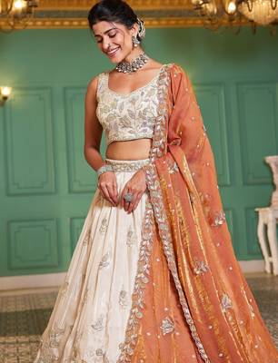 Ivory Tissue Silk Embroidered Lehenga Choli with Lavender Organza Dupatta 3