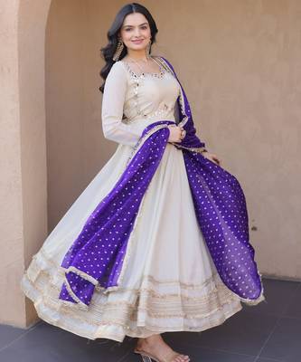 cream silk festive wear anarkali 4