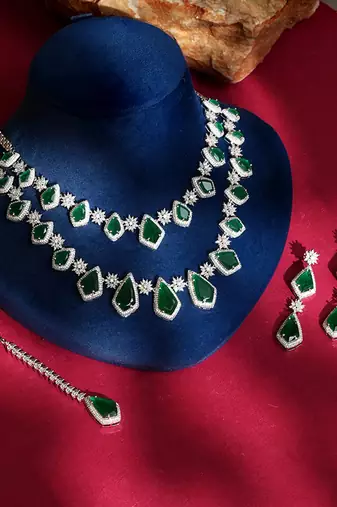 Green stones american diamond necklace set