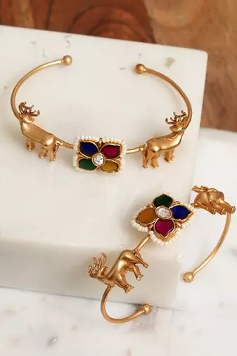 Multicolor stones kundan kada