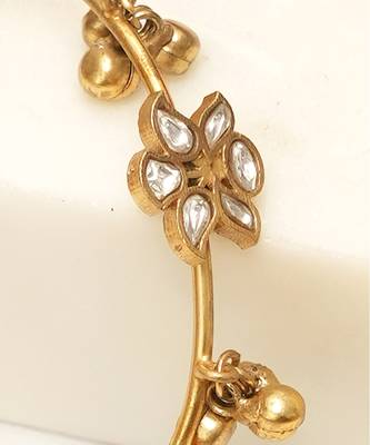 White stones kundan kada 2