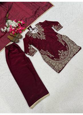 Maroon embroidery tissue sharara suit set 4