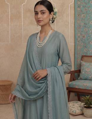 turquoise blue solid a-line design lining kurta trouser dupatta set 4