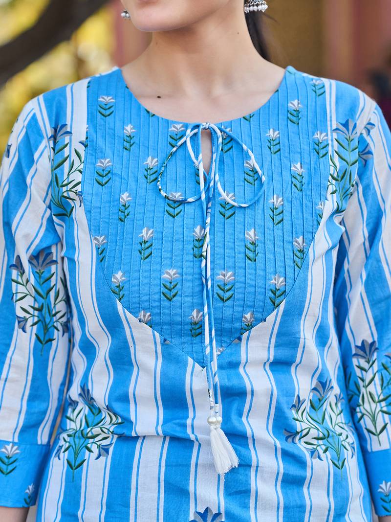 blue and white floral-printed yoke with vertical pintuck detailing kurta trouser dupatta set