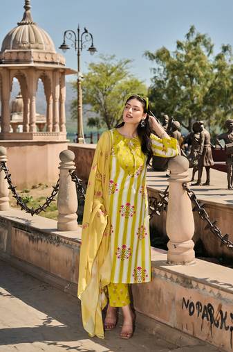 yellow and white floral-printed yoke with vertical pintuck detailing kurta trouser dupatta set