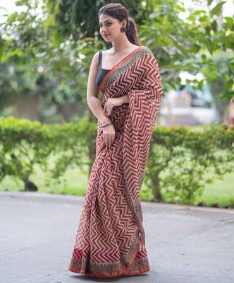 block printed red kota doria saree 3
