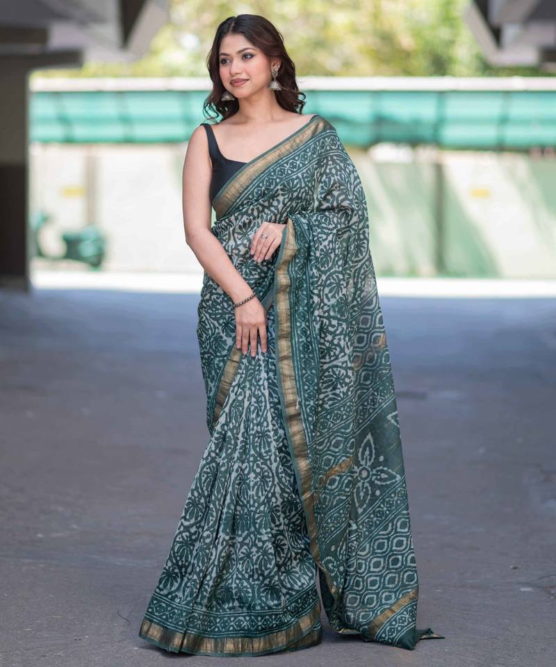 Mrinalini- green dabu maheshwari silk saree with unstitched blouse