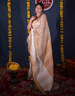 white golden linen saree with unstitched blouse 5