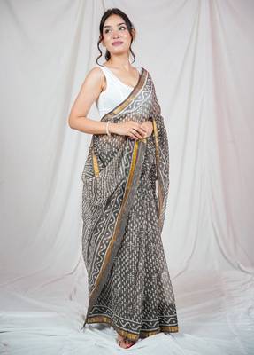 charm kota doria saree with unstitched blouse 5