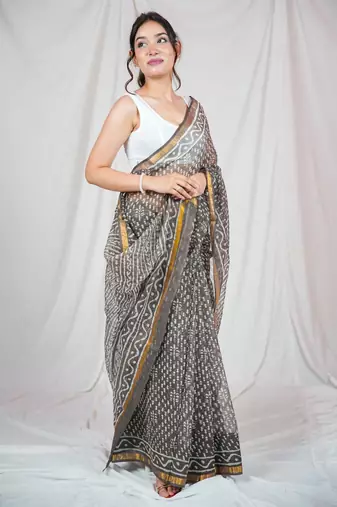 charm kota doria saree with unstitched blouse