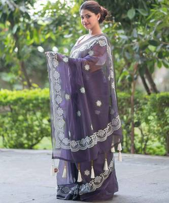 lavender lullaby embroidered kota doria saree 4