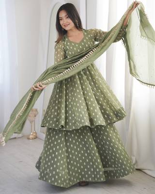 pear silk festive kurta set 1