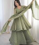 pear silk festive kurta set