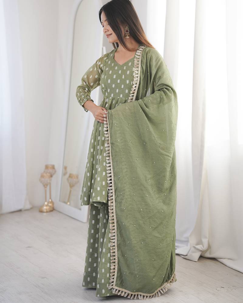 pear silk festive kurta set