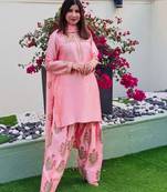 pink crepe festive kurta set