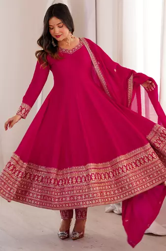 rani-pink vichitra festive kurta set