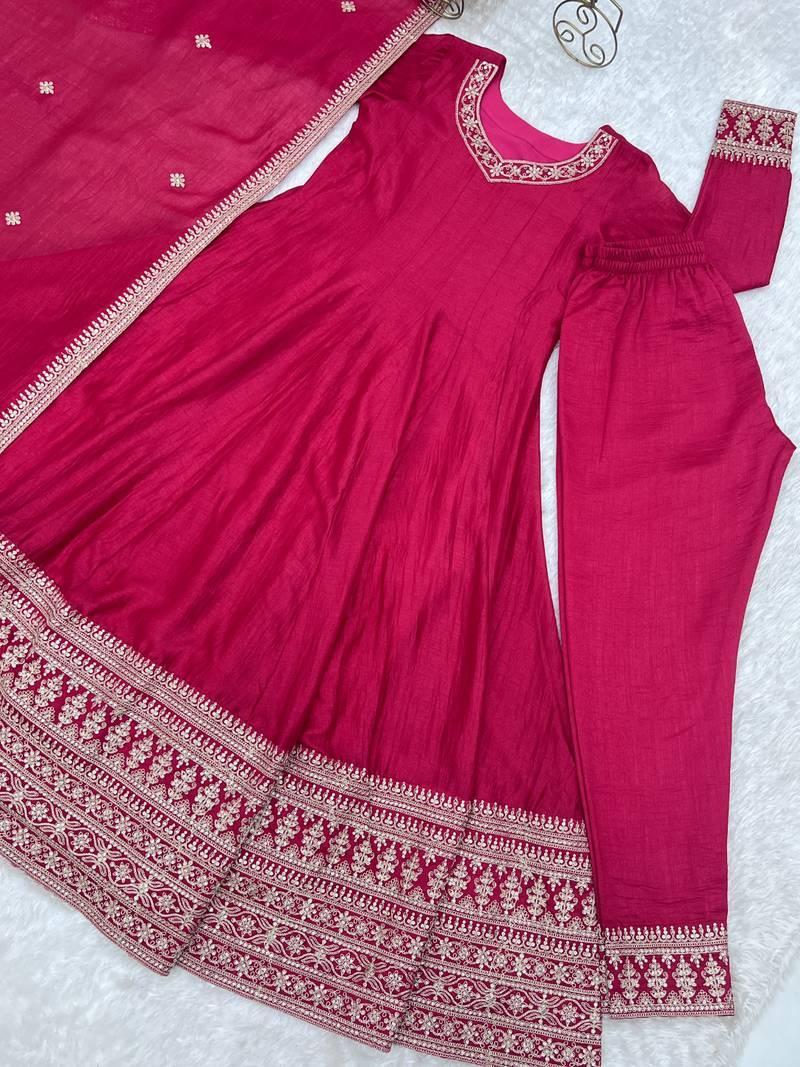 rani-pink vichitra festive kurta set