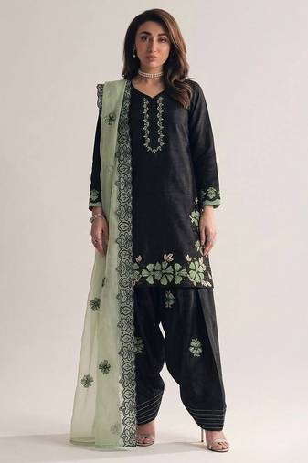 black roman silk festive kurta set