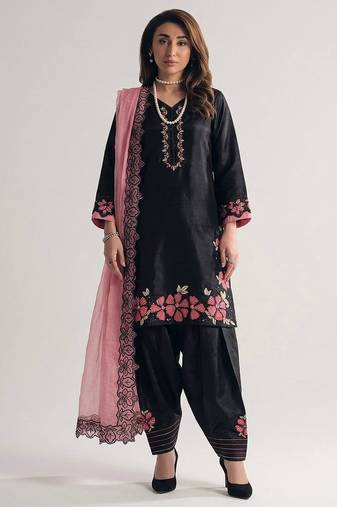 black roman silk festive kurta set