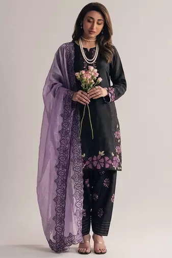 black roman silk festive kurta set