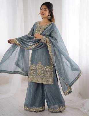 grey silk festive kurta set 3