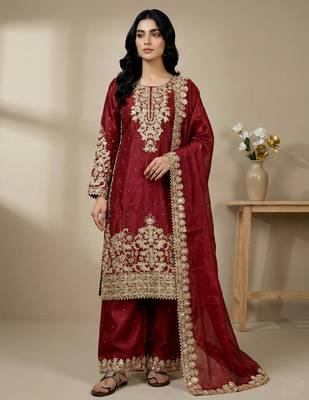 red silk festive kurta set 1