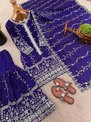 blue silk festive kurta set 4