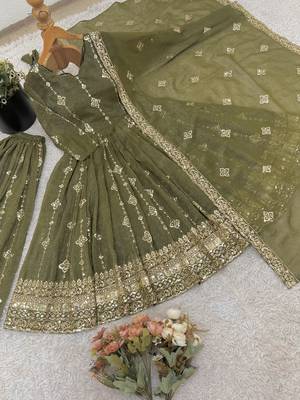mehendi silk festive kurta set 4