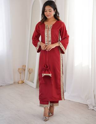 maroon crepe festive kurta set 1