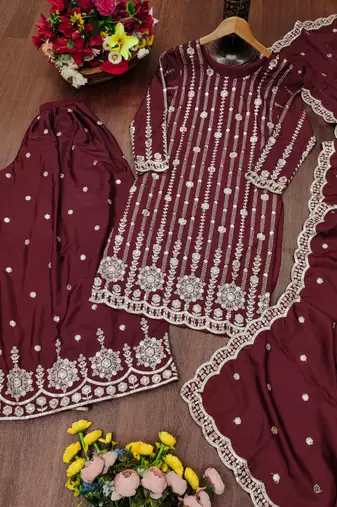 maroon crepe festive kurta set