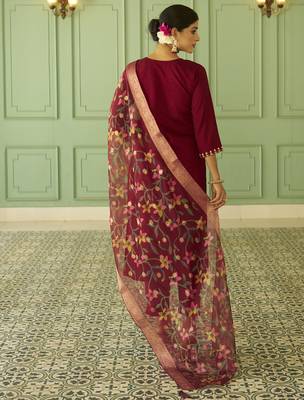 maroon silk festive kurta set 2