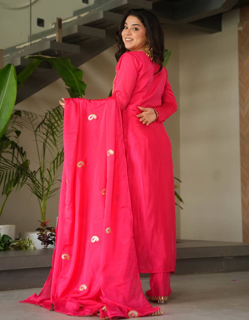 pink chinon festive kurta set