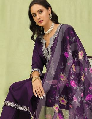 purple viscose festive kurta set 4