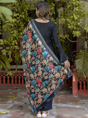 black viscose festive kurta set 3