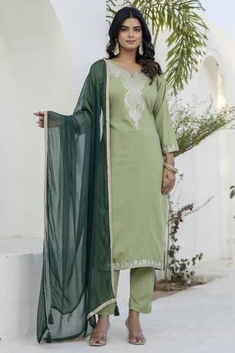 pear silk blend festive kurta set