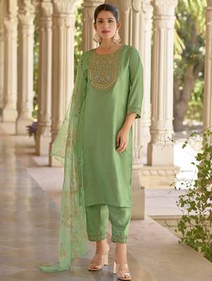 pear silk blend festive kurta set 1