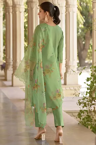 pear silk blend festive kurta set