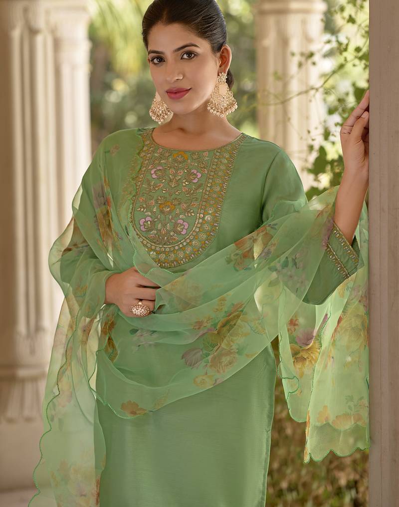 pear silk blend festive kurta set