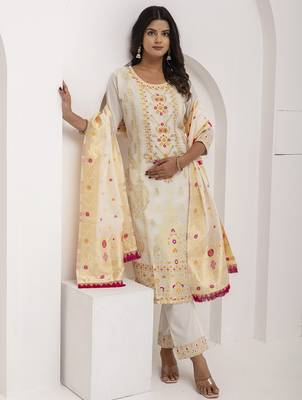 white jacquard festive kurta set 1