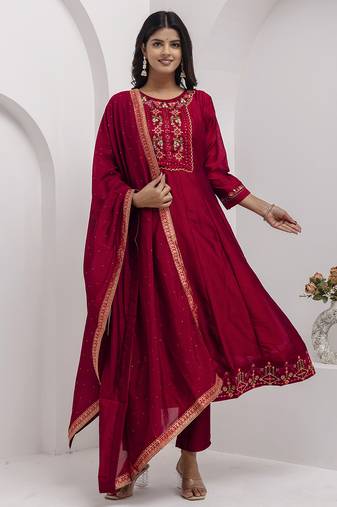 red vichitra festive kurta set