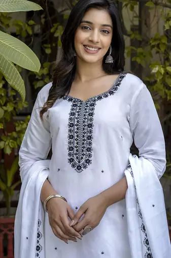 white viscose festive kurta set