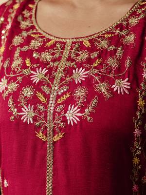 maroon viscose silk festive kurta set 4
