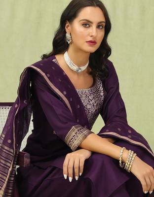 purple blended cotton festive kurta set 4