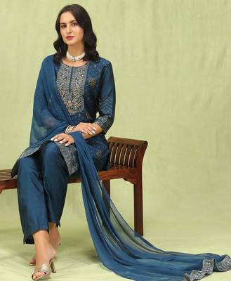 blue jacquard festive kurta set 2
